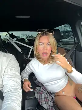 Lara Bergmann online show from 12.03.24