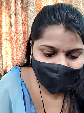 Hotty-simran online show from 10.28.25