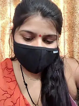 Snapshot of Hotty-simran chatting on 02.20.26 Hotty-simran online show from 02.20.26