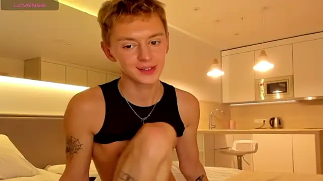 agelandreww online show from 12.04.24