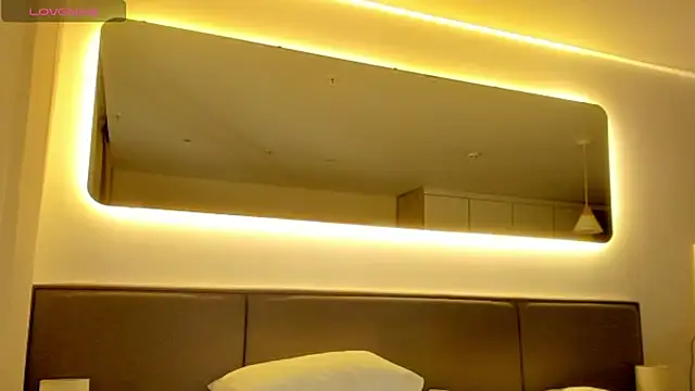 agelandreww online show from 03.14.25