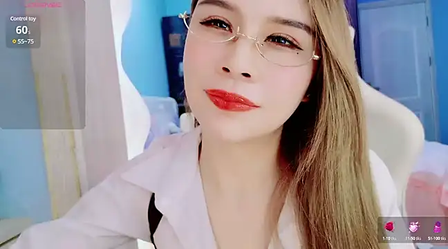 HU131452 online show from 01.15.25