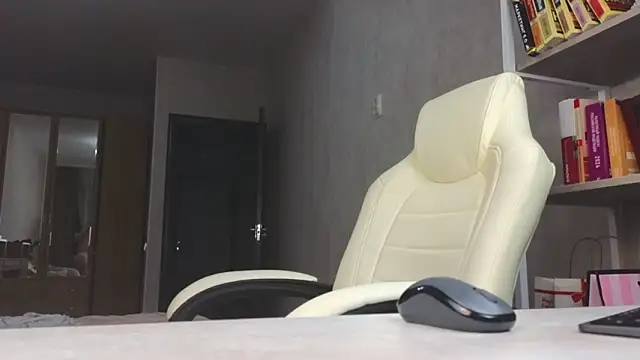 Marietta Castro online show from 03.16.26