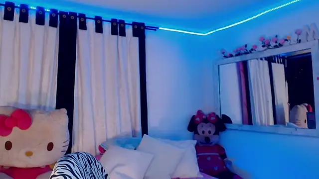 Snapshot of touchm_cockhard chatting on 03.13.25 touchm cockhard online show from 03.13.25