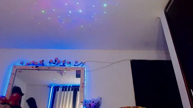 Snapshot of touchm_cockhard chatting on 09.14.25 touchm cockhard online show from 09.14.25