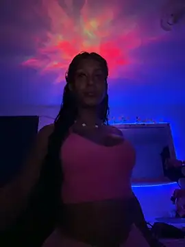 Snapshot of touchm_cockhard chatting on 09.28.25 touchm cockhard online show from 09.28.25