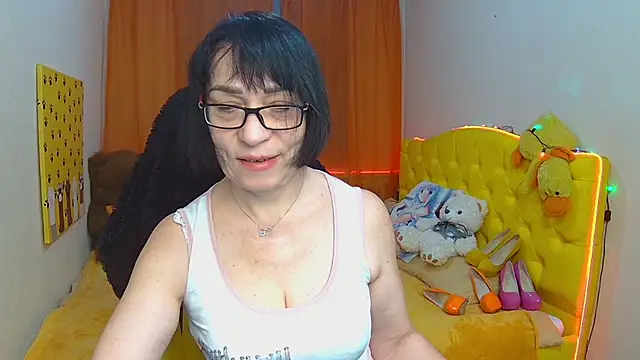 SandraHormas online show from 02.18.25