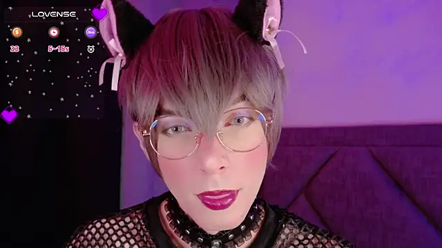 Snapshot of Sammy_Russell chatting on 02.22.25 Sammy Russell online show from 02.22.25