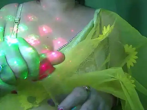 LOVERIAKOL online show from 11.27.25