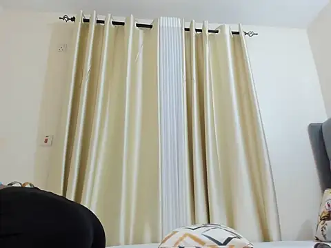 dolly booty online show from 06.17.26