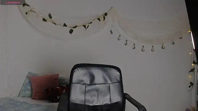 Keyti Sullivan online show from 01.11.25