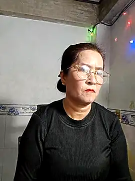 Snapshot of phnz chatting on 01.07.26 phnz online show from 01.07.26