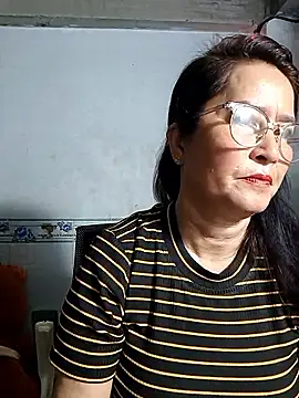 Snapshot of phnz chatting on 01.10.26 phnz online show from 01.10.26