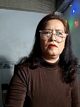 Snapshot of phnz chatting on 02.09.26 phnz online show from 02.09.26