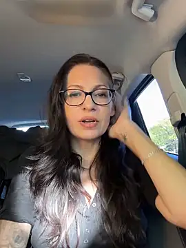 BeautifulMesss online show from 10.10.25