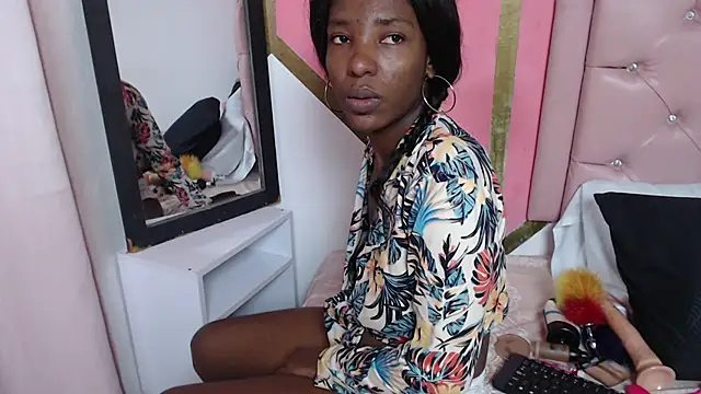 Madeline Woods online show from 02.26.25