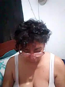 Snapshot of sorbetico_perverse chatting on 11.24.25 sorbetico perverse online show from 11.24.25