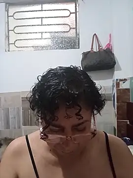 Snapshot of sorbetico_perverse chatting on 02.18.26 sorbetico perverse online show from 02.18.26