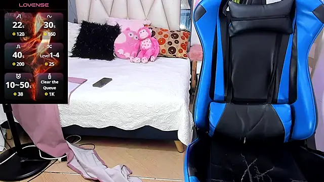 Snapshot of Backsex_boy chatting on 02.12.25 Backsex boy online show from 02.12.25