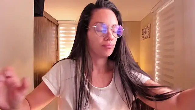 anabel 025 online show from 03.18.25