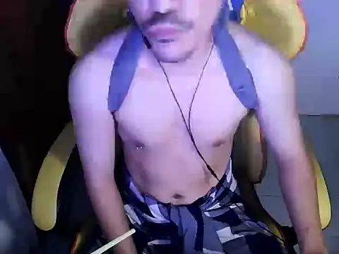 cloudyth1994 online show from 02.25.25