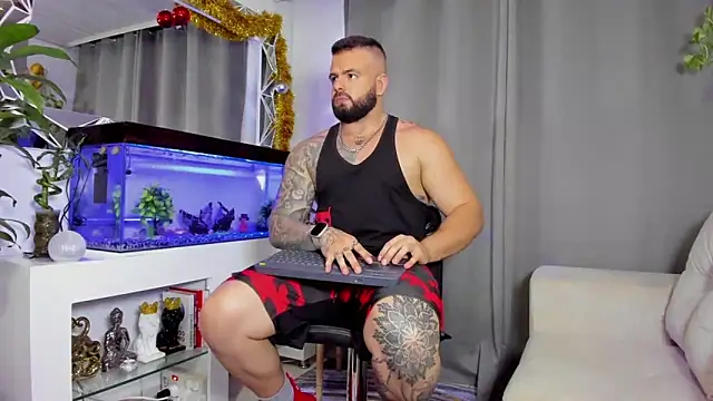 Snapshot of Johnnygrayson1 chatting on 12.18.24 Johnnygrayson1 online show from 12.18.24