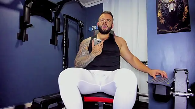 Snapshot of Johnnygrayson1 chatting on 01.21.25 Johnnygrayson1 online show from 01.21.25