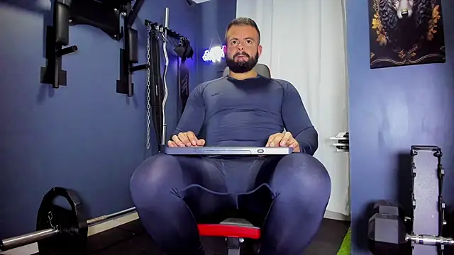 Snapshot of Johnnygrayson1 chatting on 02.07.25 Johnnygrayson1 online show from 02.07.25