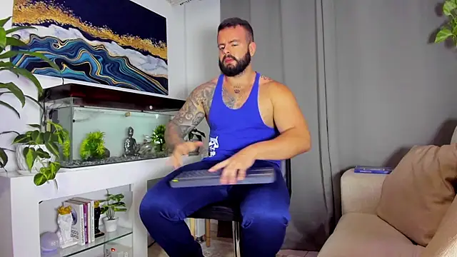 Snapshot of Johnnygrayson1 chatting on 02.12.25 Johnnygrayson1 online show from 02.12.25