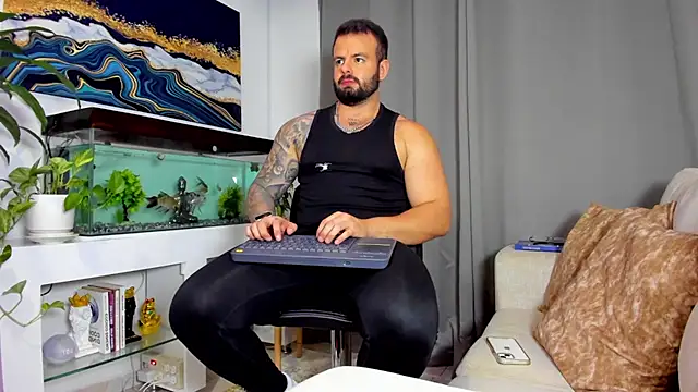 Snapshot of Johnnygrayson1 chatting on 02.20.25 Johnnygrayson1 online show from 02.20.25