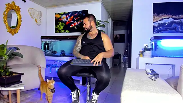 Snapshot of Johnnygrayson1 chatting on 03.15.25 Johnnygrayson1 online show from 03.15.25