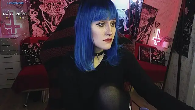 little Elika online show from 02.11.25