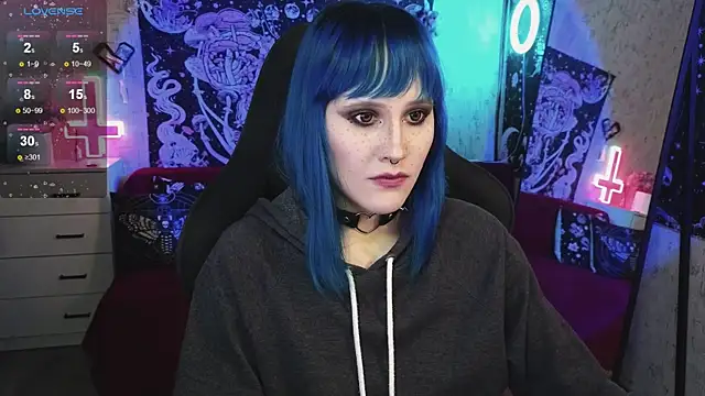 little Elika online show from 02.26.25