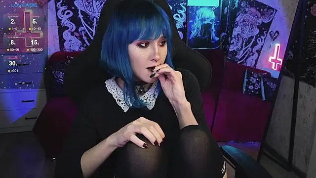 little Elika online show from 03.08.25