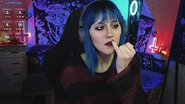 little Elika online show from 03.22.25