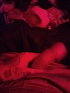 Snapshot of dadyyD95 chatting on 04.16.26 dadyyD95 online show from 04.16.26