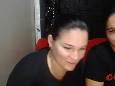 Snapshot of love_and_Lust chatting on 02.27.25 love and Lust online show from 02.27.25