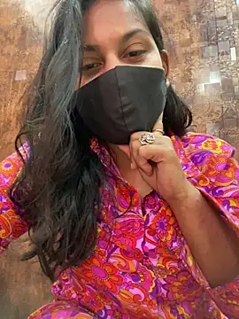 Snapshot of HaaniKaur chatting on 02.02.26 HaaniKaur online show from 02.02.26