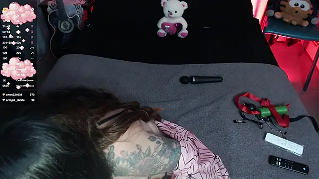 Snapshot of Theprojectsaraa chatting on 03.07.25 Theprojectsaraa online show from 03.07.25