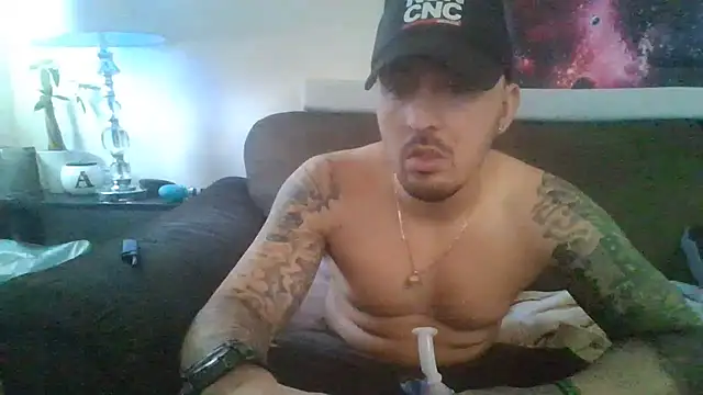 Snapshot of Antoniothedon chatting on 02.10.25 Antoniothedon online show from 02.10.25