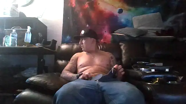 Snapshot of Antoniothedon chatting on 09.08.25 Antoniothedon online show from 09.08.25