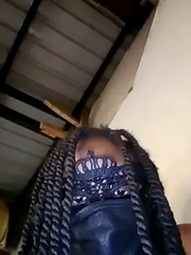 Snapshot of sexxylucia chatting on 12.02.24 sexxylucia online show from 12.02.24