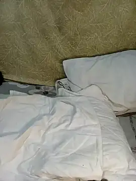 Snapshot of sexxylucia chatting on 12.14.24 sexxylucia online show from 12.14.24