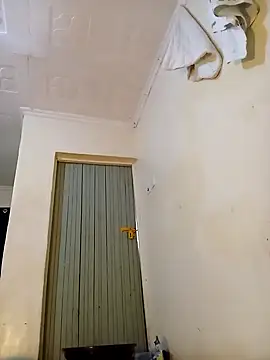 Snapshot of sexxylucia chatting on 02.18.26 sexxylucia online show from 02.18.26