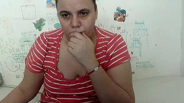 VixenBya online show from 09.28.25