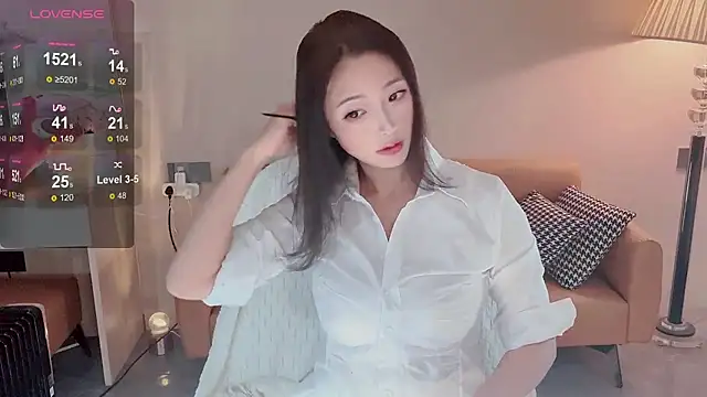 Snapshot of Yaikun0-0 chatting on 12.25.24 Yaikun0-0 online show from 12.25.24