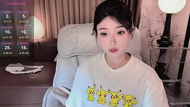 Snapshot of Yaikun0-0 chatting on 09.11.25 Yaikun0-0 online show from 09.11.25