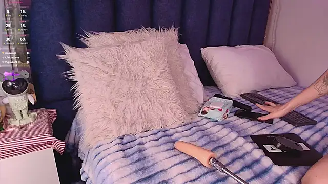 Snapshot of AmberMoss_ chatting on 01.29.25 AmberMoss online show from 01.29.25