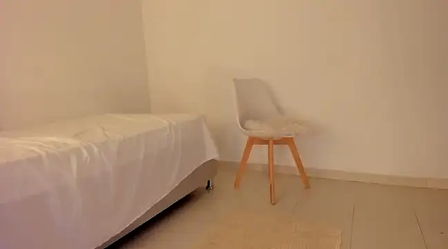 Daisy Brown01 online show from 12.13.24