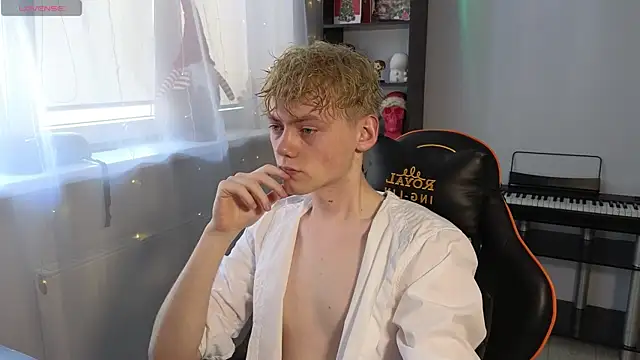 Keytaro online show from 03.10.25